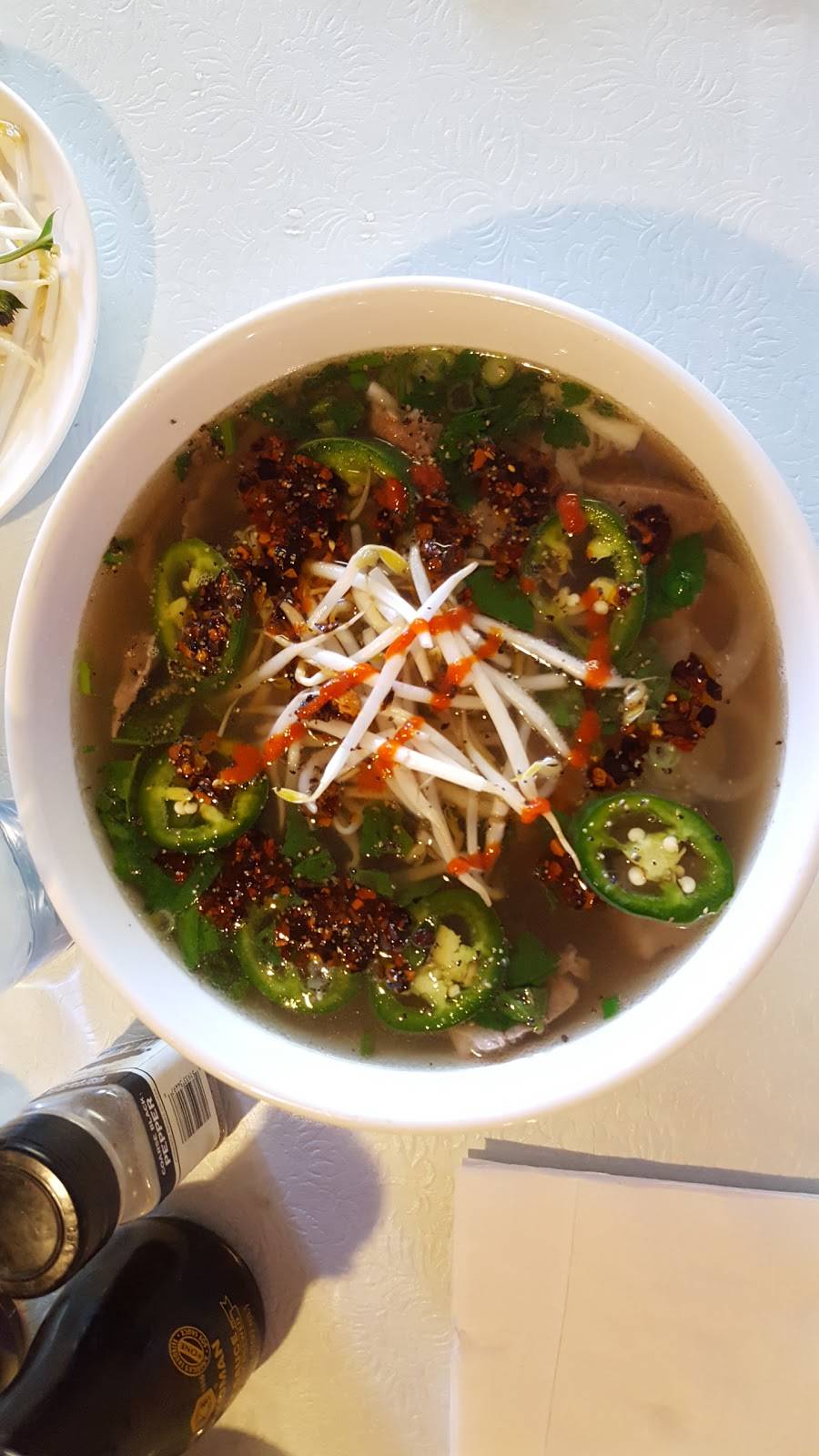 Aroy-Dee Restaurant | restaurant | 2128 Indianola Ave, Des Moines, IA 50315, USA | 5155288009 OR +1 515-528-8009