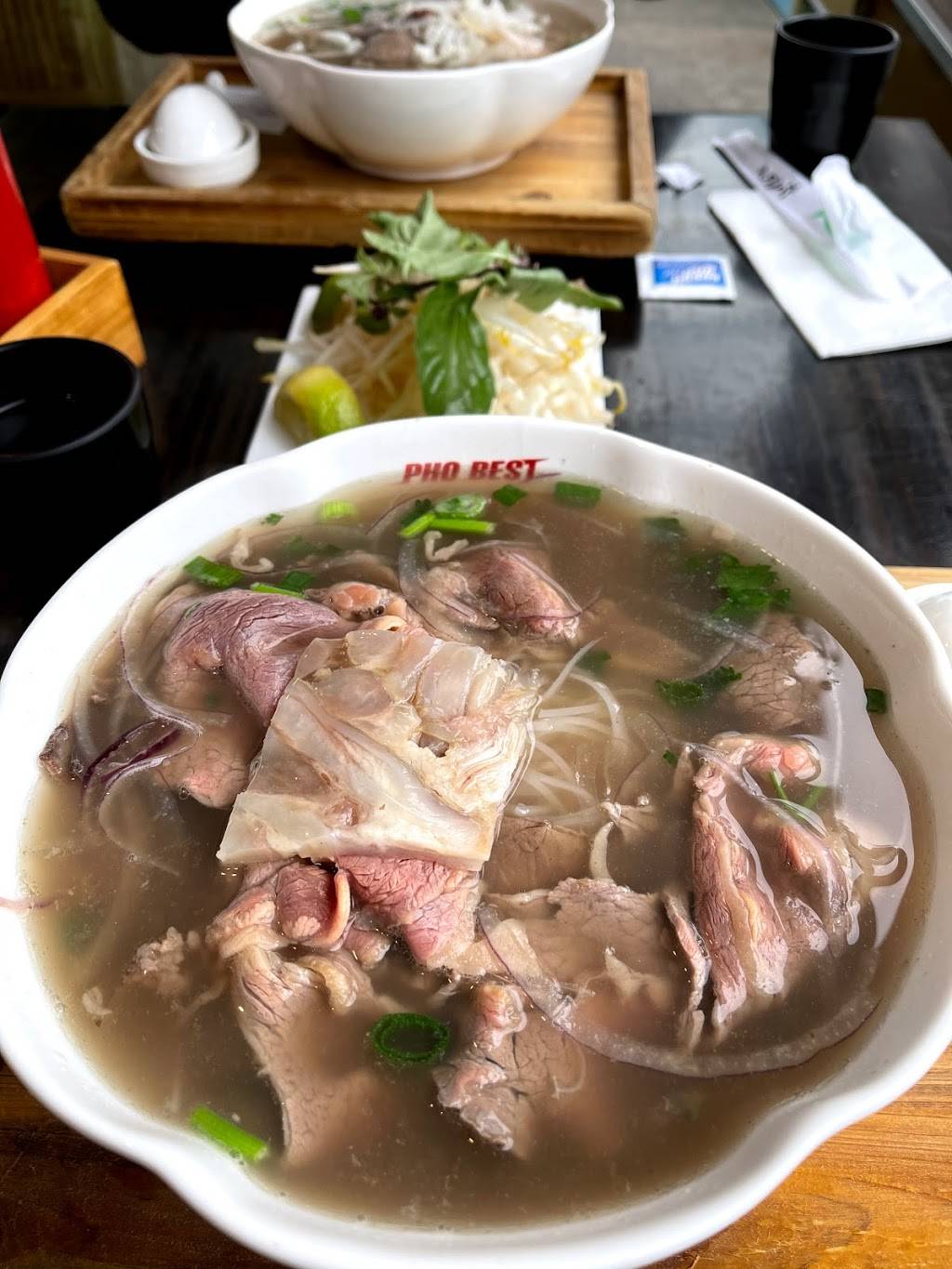 Pho Best III | restaurant | 83-02 Broadway, Queens, NY 11373, USA | 7183968008 OR +1 718-396-8008