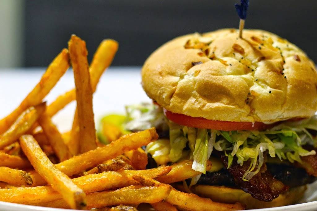 Gentleman Jims Restaurant | restaurant | 18917 Earhart Ct, Gaithersburg, MD 20879, USA | 3019637778 OR +1 301-963-7778