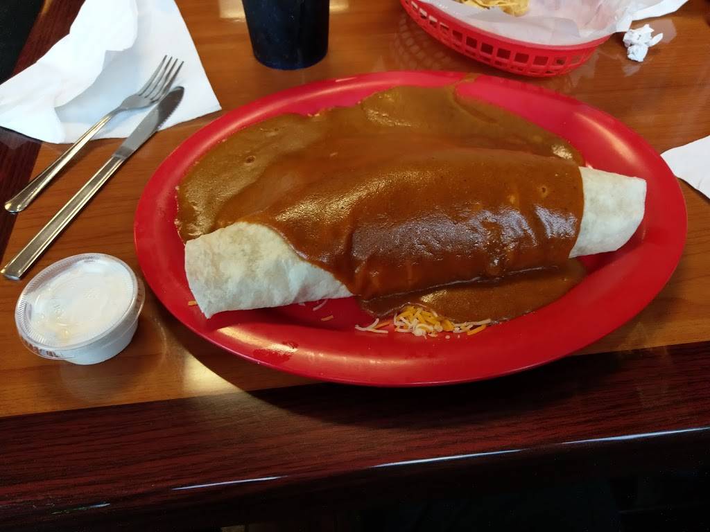 Franchescas / Red Pepper Mexican Restaurant North | restaurant | 3946 24th Ave, Port Huron, MI 48060, USA | 8109827702 OR +1 810-982-7702