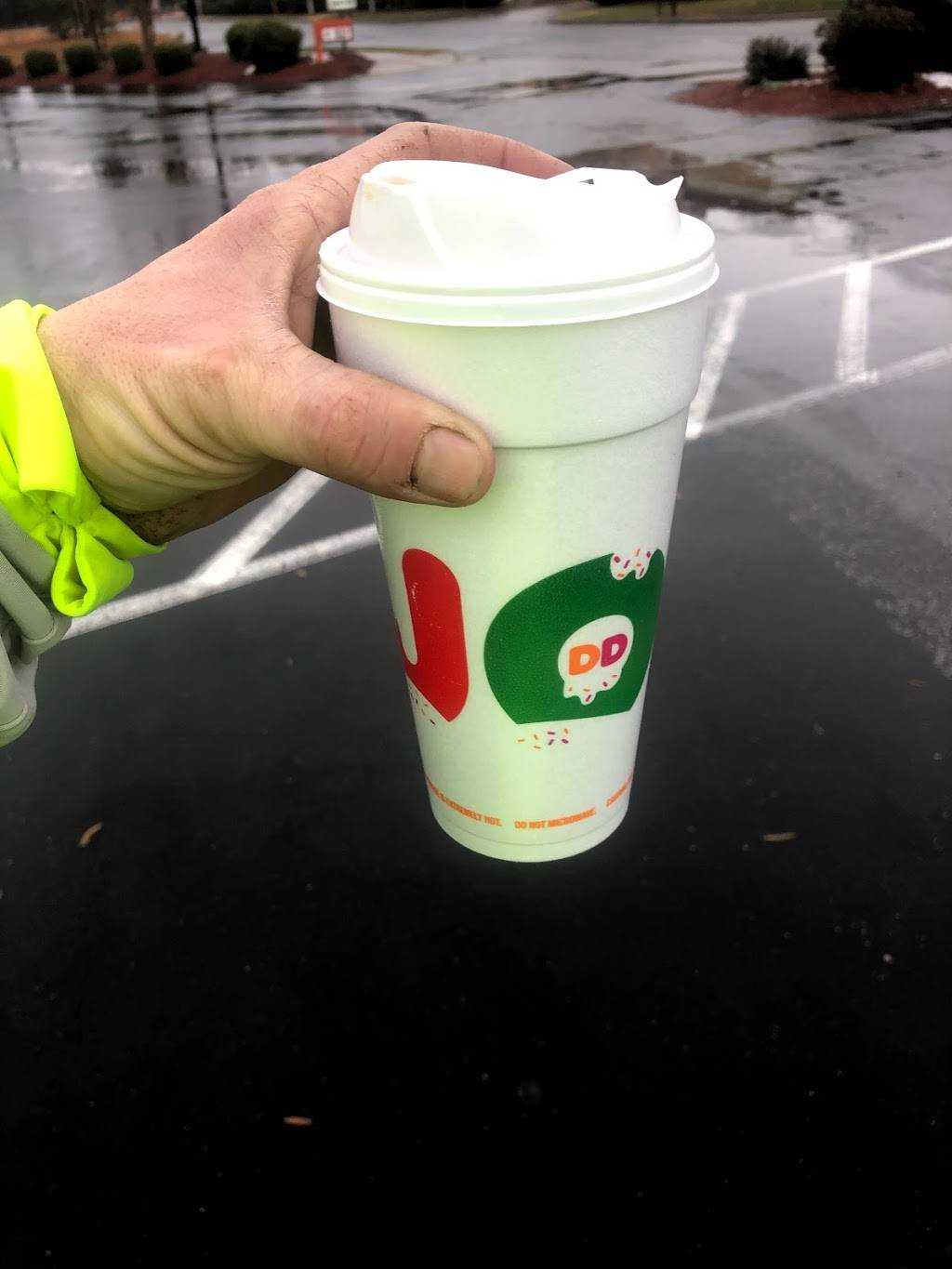 Dunkin | bakery | 770 Enterprise Dr, Clayton, NC 27520, USA | 9193598464 OR +1 919-359-8464