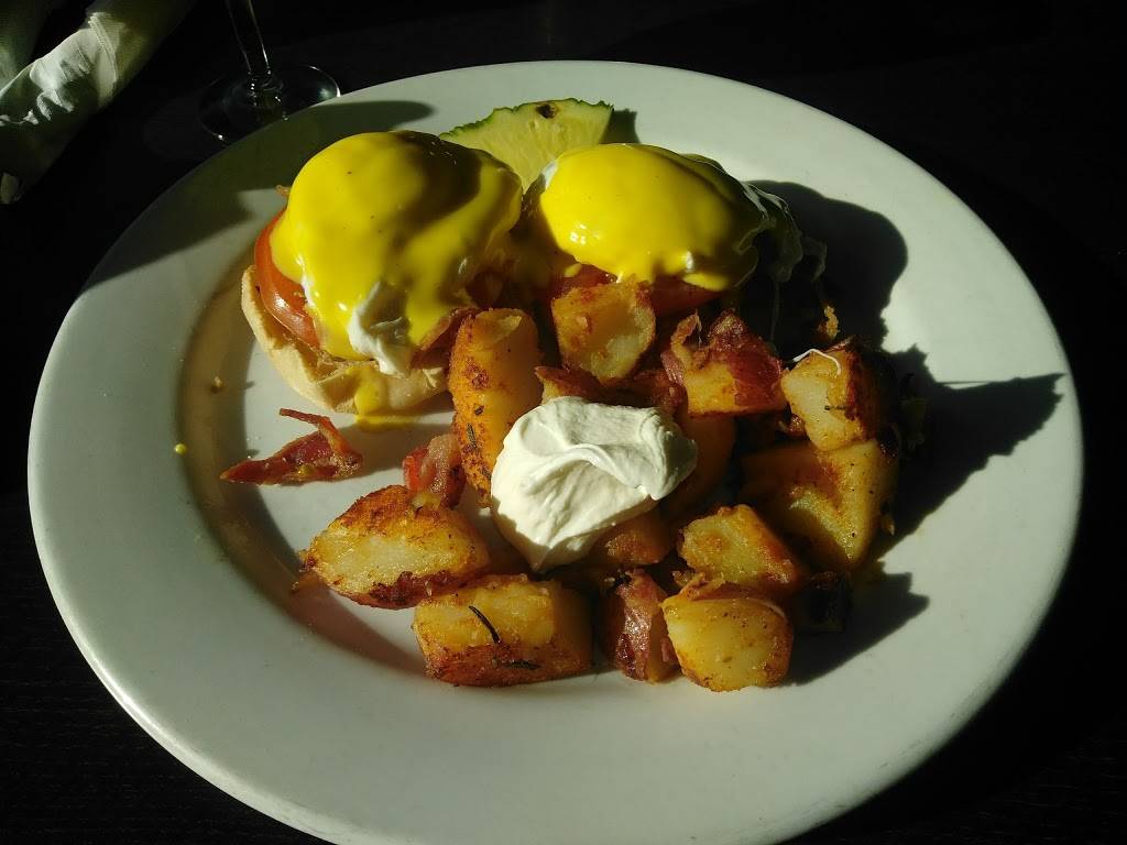 Rolling Dunes | restaurant | 3331 Lakeshore Ave, Oakland, CA 94610, USA | 5108363863 OR +1 510-836-3863