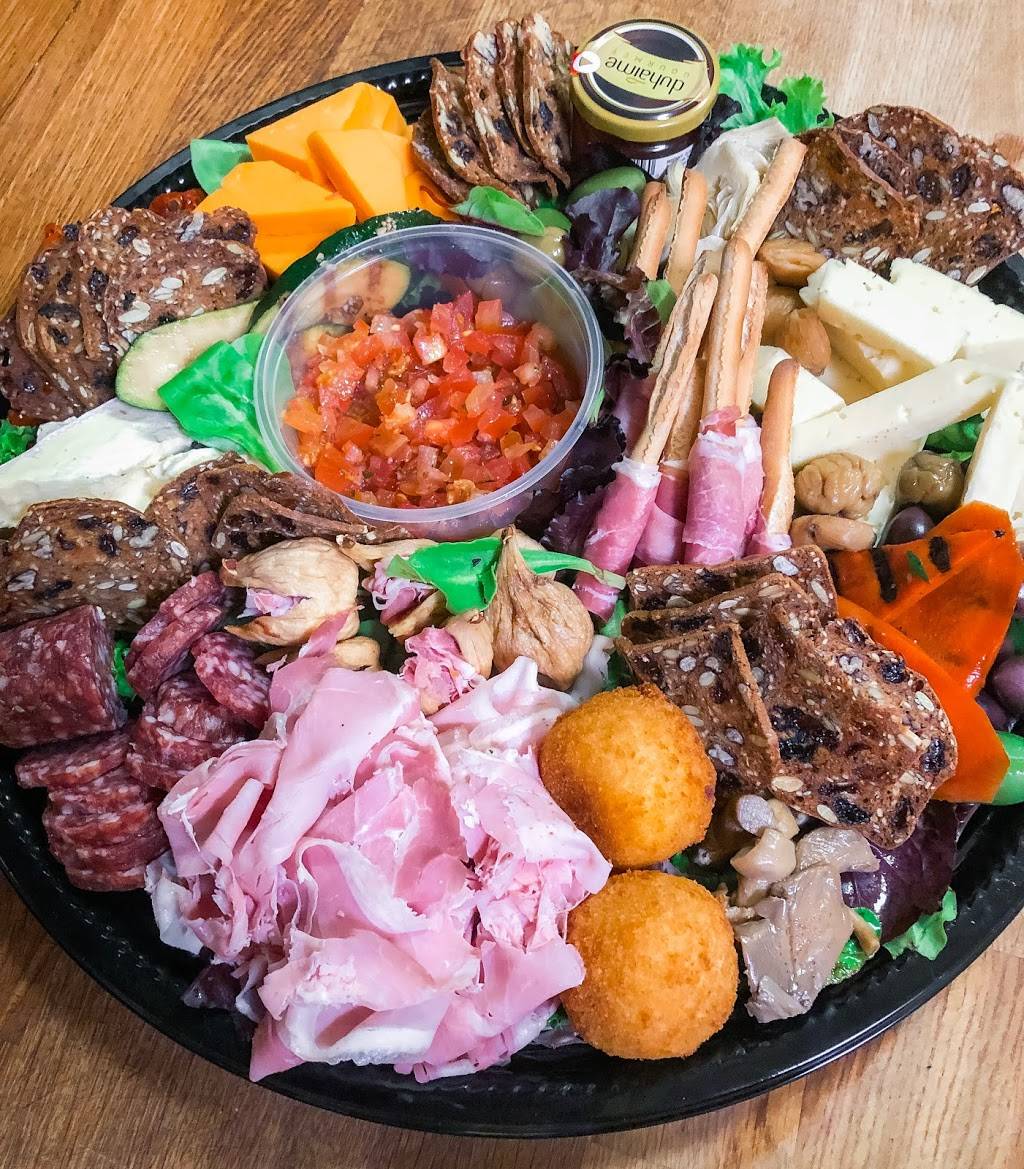 Pascale Gourmet | restaurant | 2393 Yonge St, Toronto, ON M4P 2E7, Canada | 4164868546 OR +1 416-486-8546