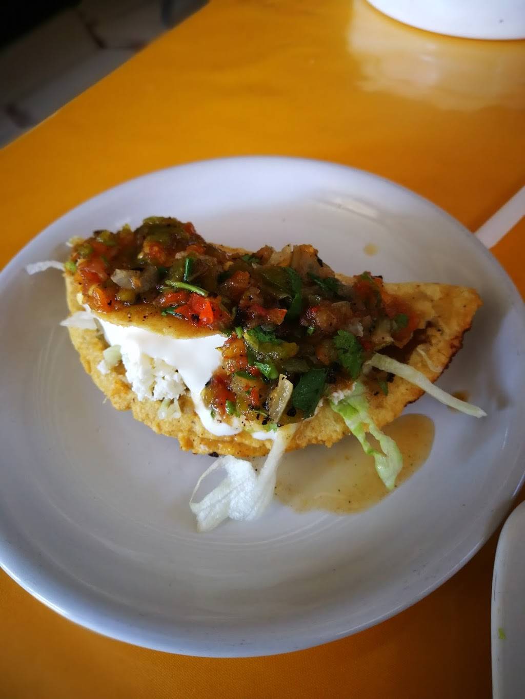 La lonchera del amor | restaurant | Av Revolución 600, El Refugio, 21440 Tecate, B.C., Mexico | 016656547127 OR +52 665 654 7127