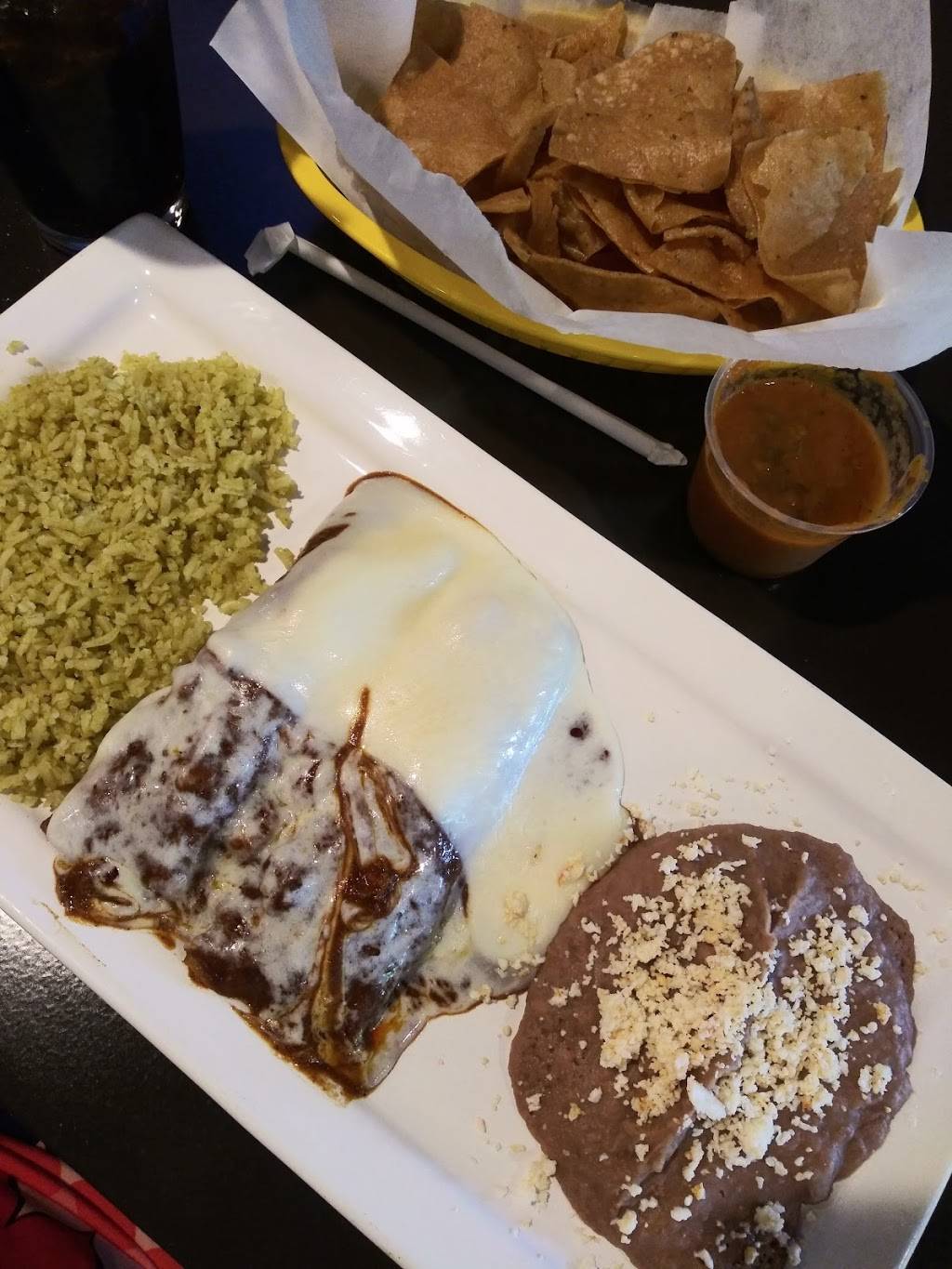 Mi Maria Bonita | restaurant | 216 S Broad St, Griffith, IN 46319, USA | 2195138407 OR +1 219-513-8407