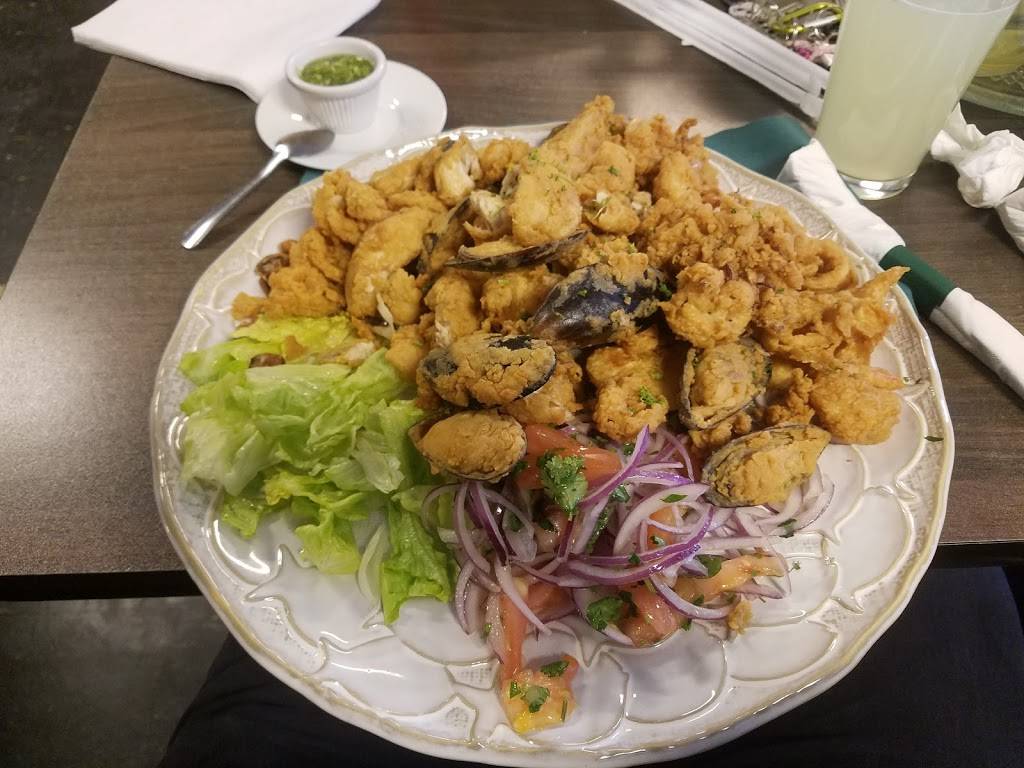 Juliannas | restaurant | 189 Pocasset Ave, Providence, RI 02909, USA | 4012729222 OR +1 401-272-9222