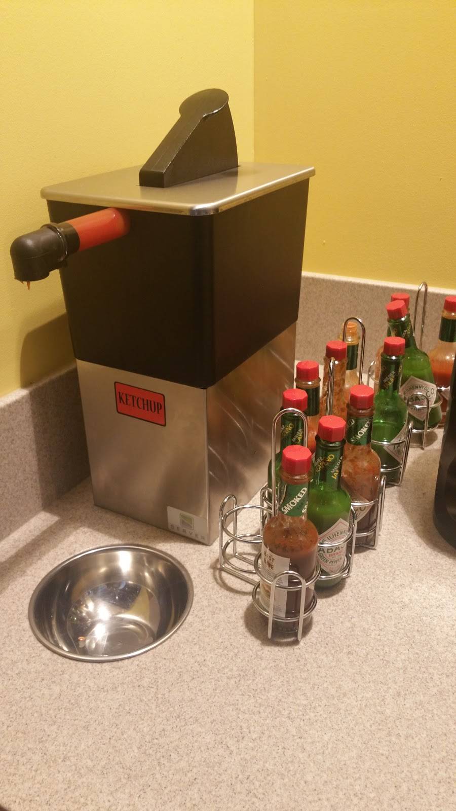 Fatburger & Buffalos | restaurant | 2795 Cabot Dr Suite 6-102, Corona, CA 92883, USA | 9516385950 OR +1 951-638-5950