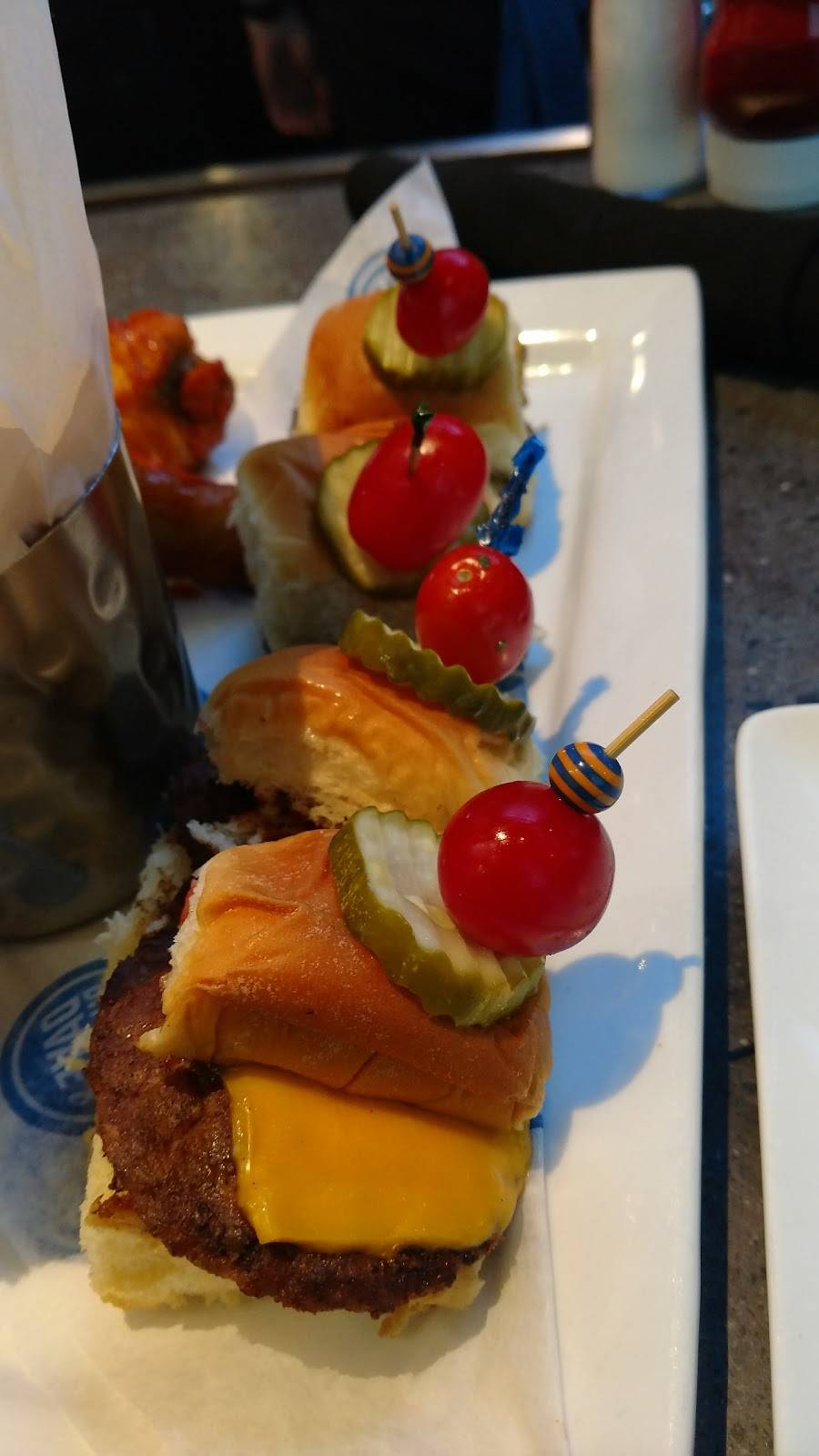 Dave & Busters | restaurant | 25735 1st St, Westlake, OH 44145, USA | 4408921415 OR +1 440-892-1415