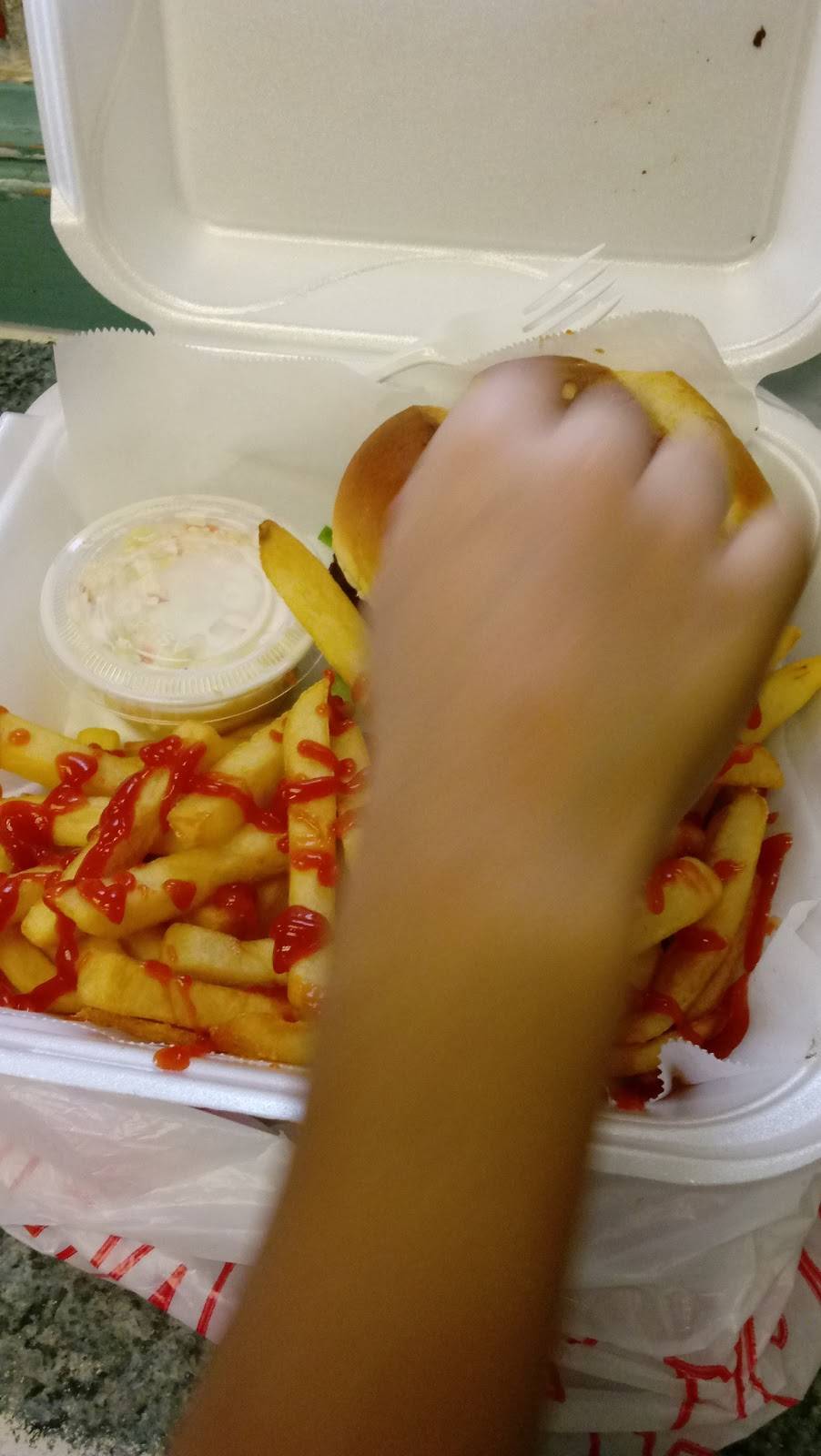 Guerreros Pizza | restaurant | 2024 S California Ave, Chicago, IL 60608, USA | 7739278290 OR +1 773-927-8290