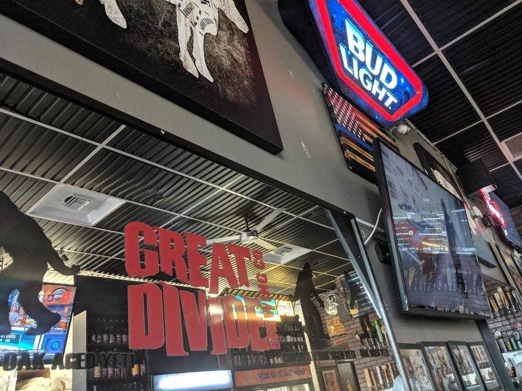 Uncle Henrys Deli | meal takeaway | 7400 Florence Ave, Downey, CA 90240, USA | 5629270114 OR +1 562-927-0114