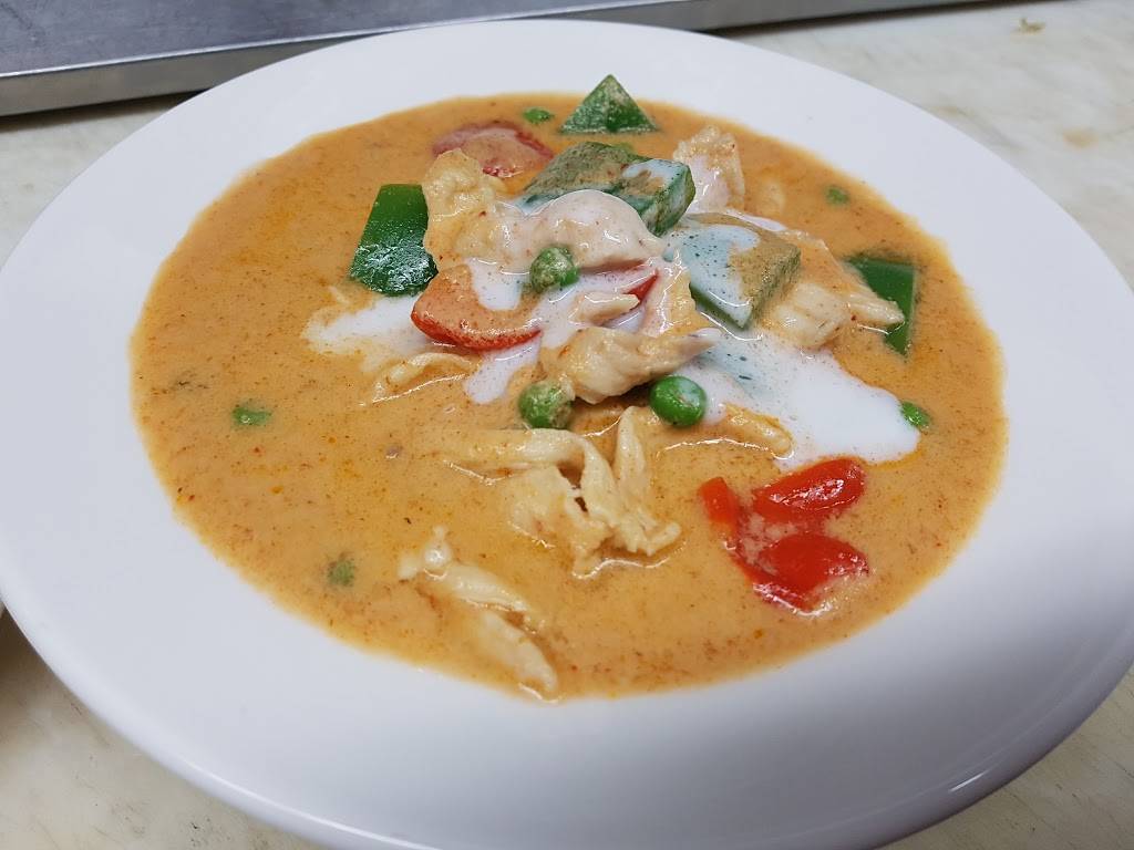 My Thai Village | restaurant | 474 Hazeldean Rd, Kanata, ON K2L 4E5, Canada | 6138315099 OR +1 613-831-5099