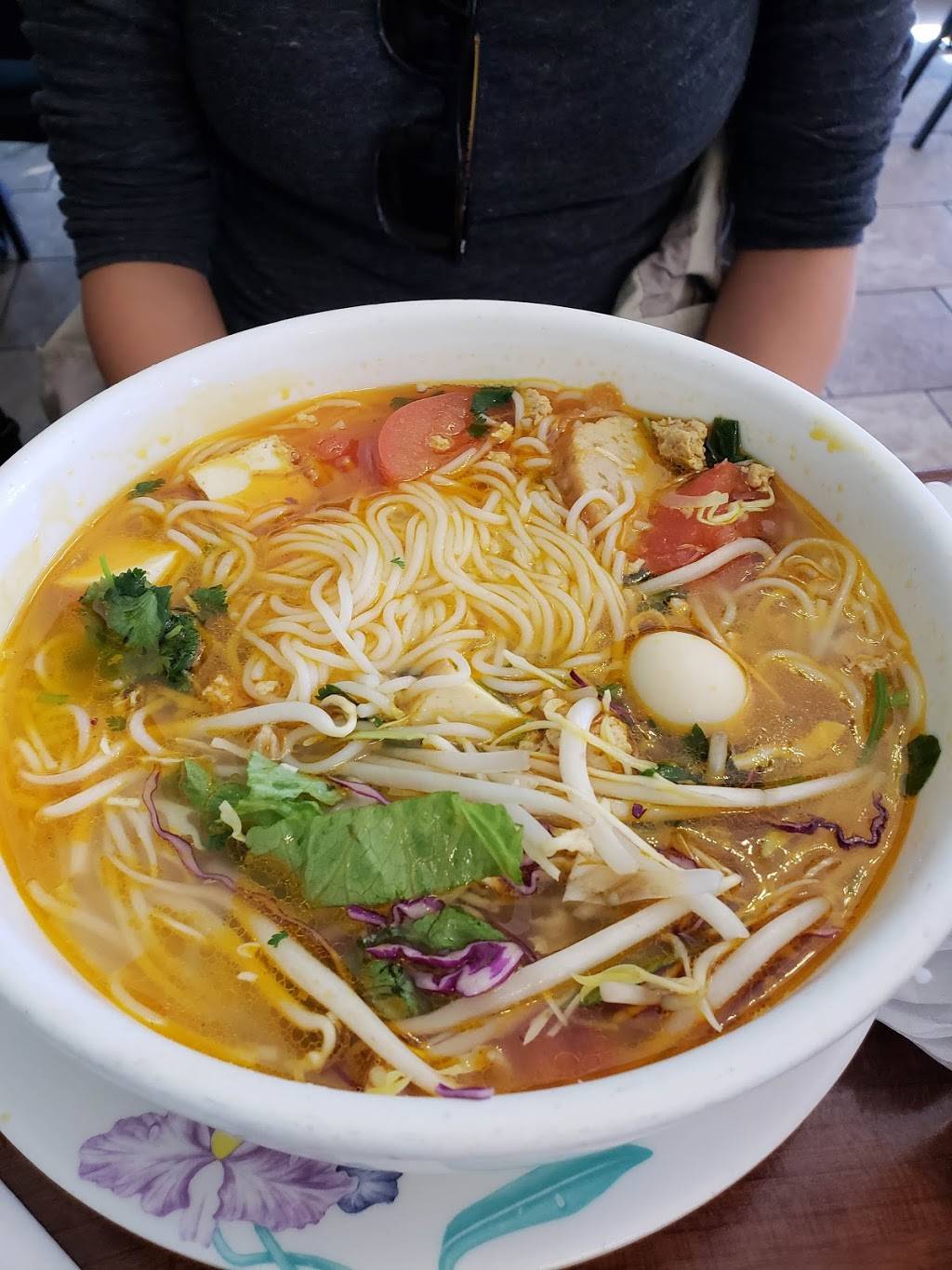 Nha Hang Vietnam Restaurant | restaurant | 1032 W Argyle St, Chicago, IL 60640, USA | 7738788895 OR +1 773-878-8895