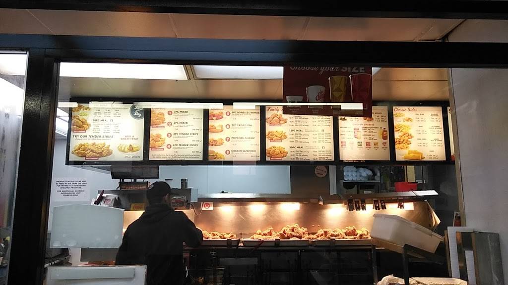 Churchs Chicken | restaurant | 19741 W McNichols Rd, Detroit, MI 48219, USA | 3135328267 OR +1 313-532-8267