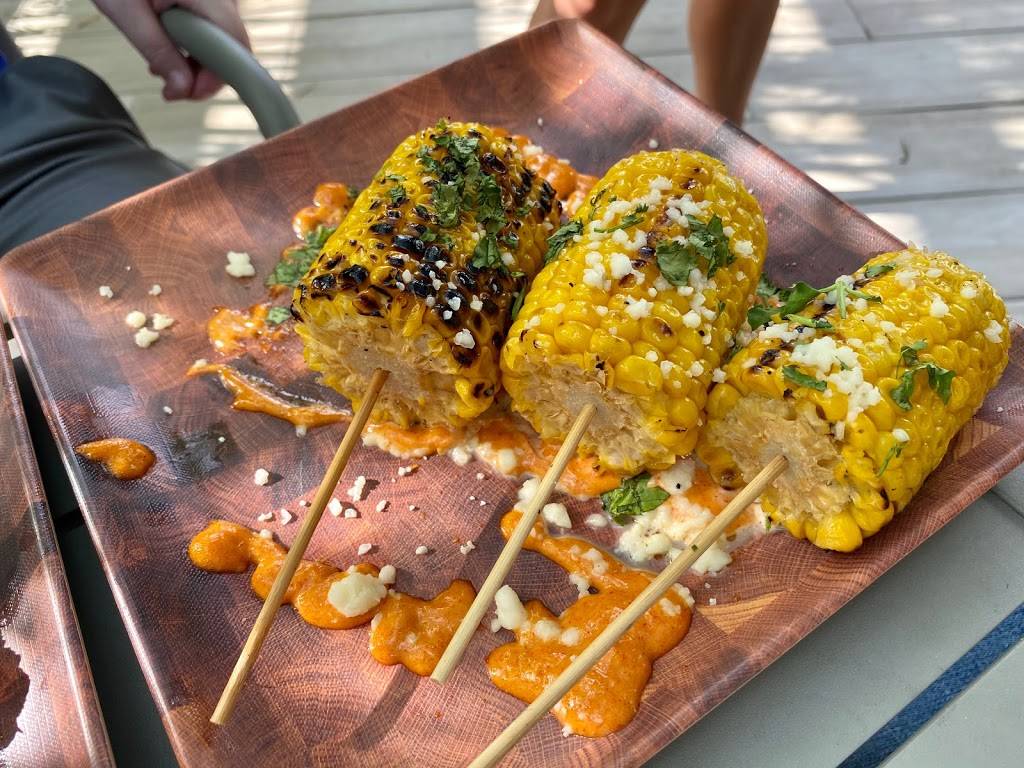 Tiki Docks Skyway Bar + Grill | restaurant | 3769 50th Ave S, St. Petersburg, FL 33711, USA | 7278108454 OR +1 727-810-8454