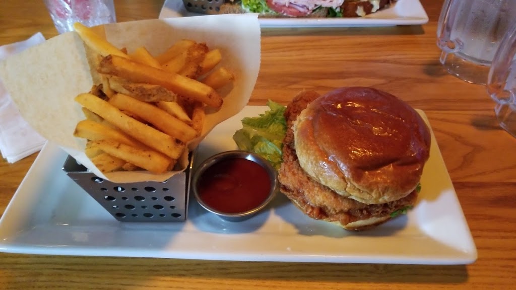 Chilis Grill & Bar | restaurant | 110 Nebraska St, Sioux City, IA 51101, USA | 7122580700 OR +1 712-258-0700