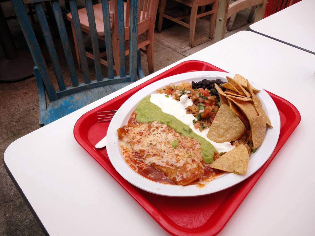 Victors | restaurant | 210 Townsend St, San Francisco, CA 94107, USA | 4154957018 OR +1 415-495-7018