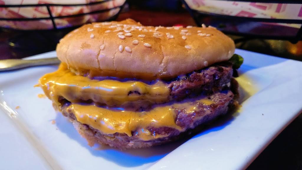 Red Robin Gourmet Burgers and Brews | restaurant | 27001 US Hwy 19 N #1130, Clearwater, FL 33761, USA | 7277267249 OR +1 727-726-7249