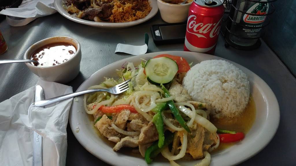 Don Quijote Restaurant | restaurant | 362 Union St, Manchester, NH 03103, USA | 6036222246 OR +1 603-622-2246