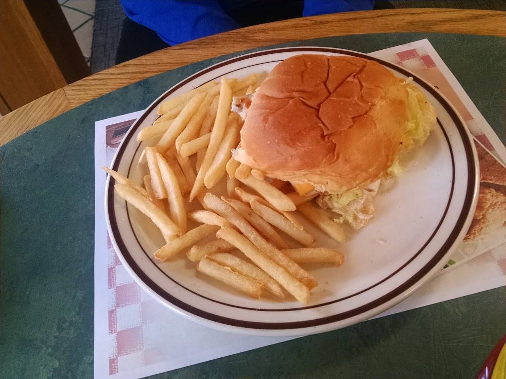 Richards Restaurant | restaurant | 864 E 45th St, Marion, IN 46953, USA | 7656778254 OR +1 765-677-8254