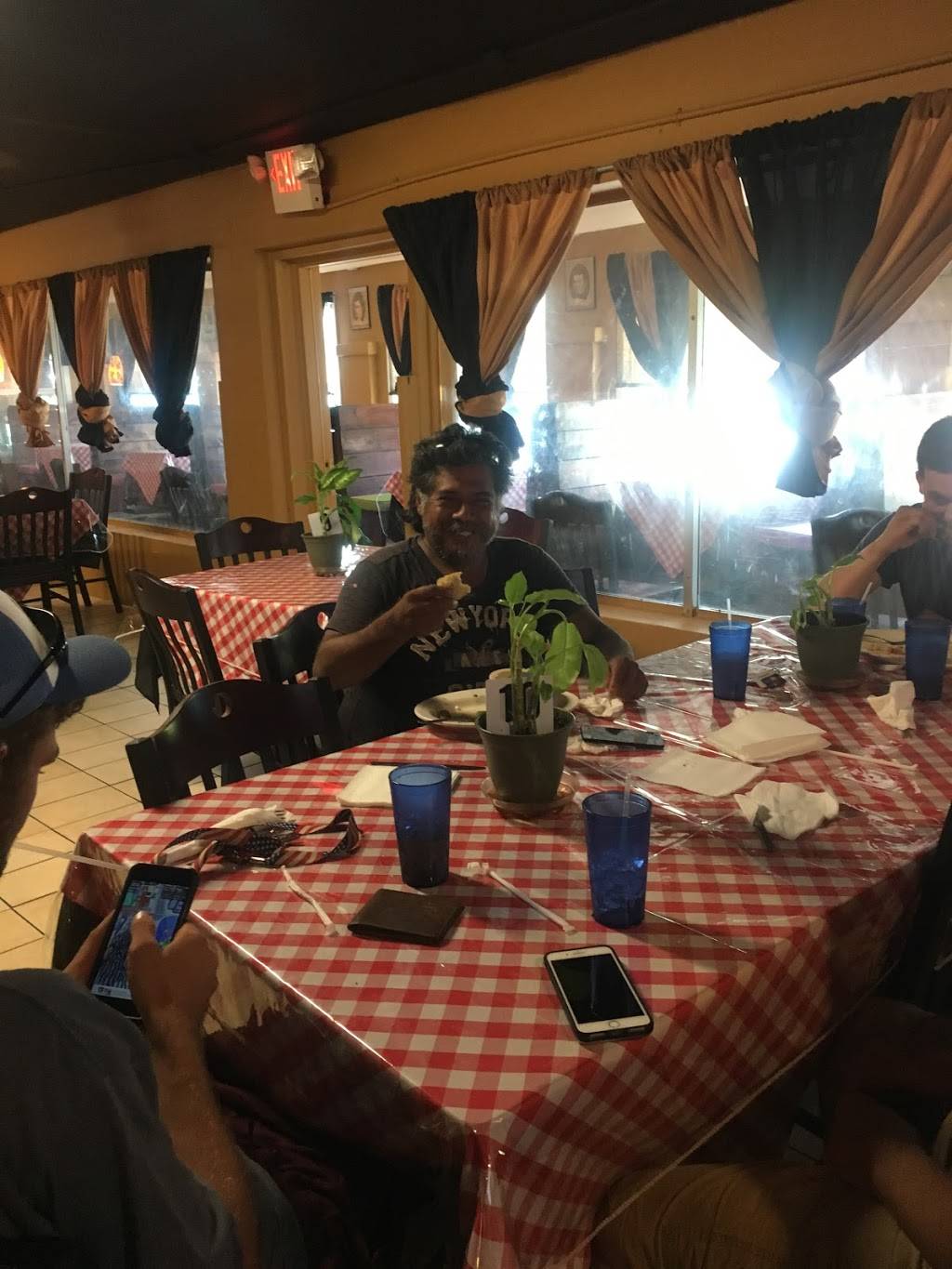 La Catracha | restaurant | 3375 Waterlevel Hwy, Cleveland, TN 37323, USA | 4237900555 OR +1 423-790-0555