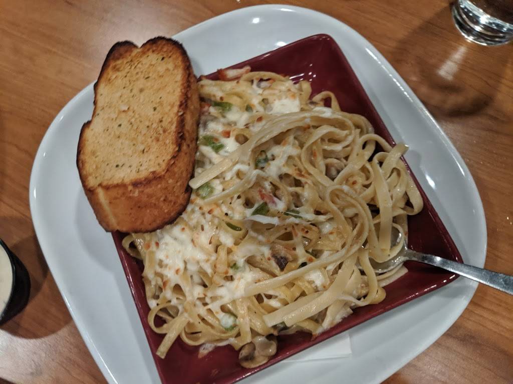 Boston Pizza | restaurant | 771 Erie St Unit A, Stratford, ON N4Z 1A1, Canada | 5192710074 OR +1 519-271-0074