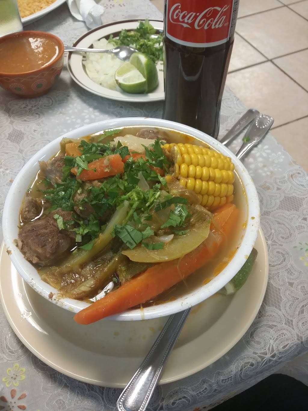 Tia Estella | restaurant | 2967 S Westmoreland Rd, Dallas, TX 75233, USA | 2143316904 OR +1 214-331-6904