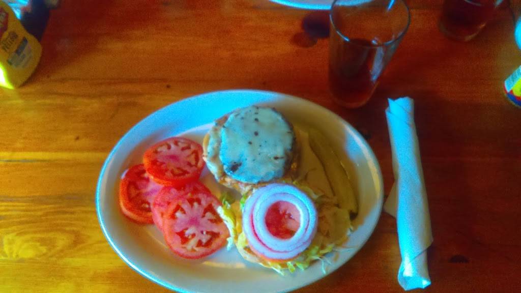 Big Creek Tavern | restaurant | 3050 Big Creek Rd, Buford, GA 30518, USA | 6784821662 OR +1 678-482-1662