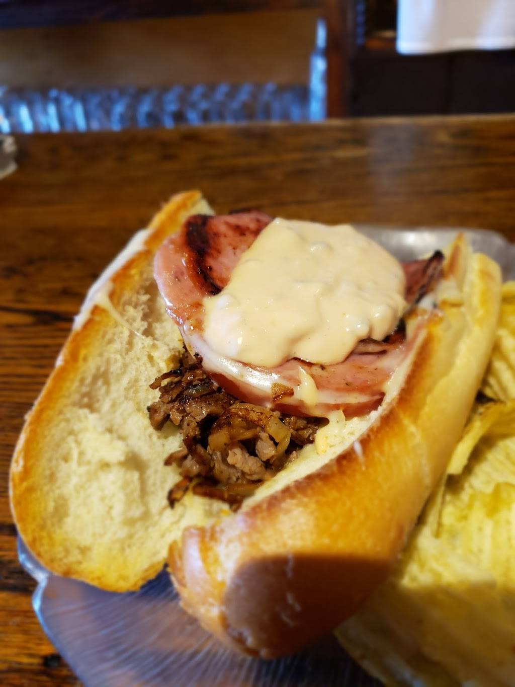 McNallys Tavern | restaurant | 8634 Germantown Ave, Philadelphia, PA 19118, USA | 2152479736 OR +1 215-247-9736