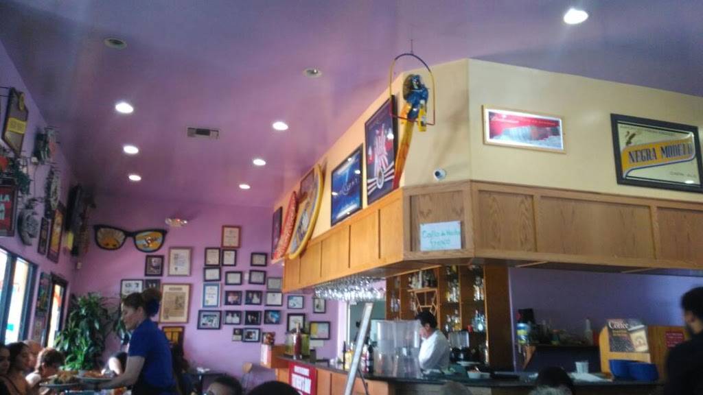 El Rinconcito Del Mar | bakery | 2908 E 1st St, Los Angeles, CA 90033, USA | 3232698723 OR +1 323-269-8723