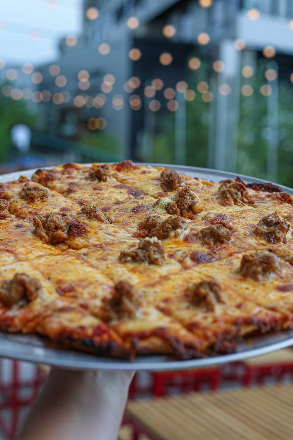 Grabowskis Pizzeria at The Source | restaurant | 3350 Brighton Blvd, Denver, CO 80216, USA | 7202079615 OR +1 720-207-9615