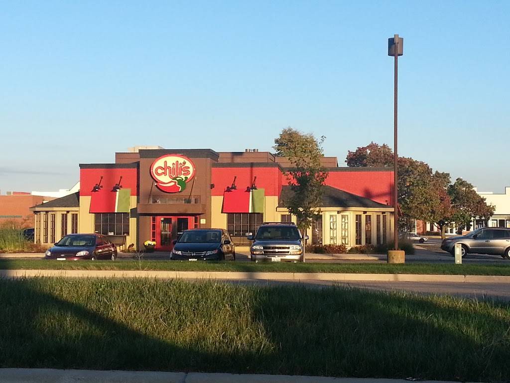 Chilis Grill & Bar | meal takeaway | 264 IL-59, Naperville, IL 60540, USA | 6303550566 OR +1 630-355-0566