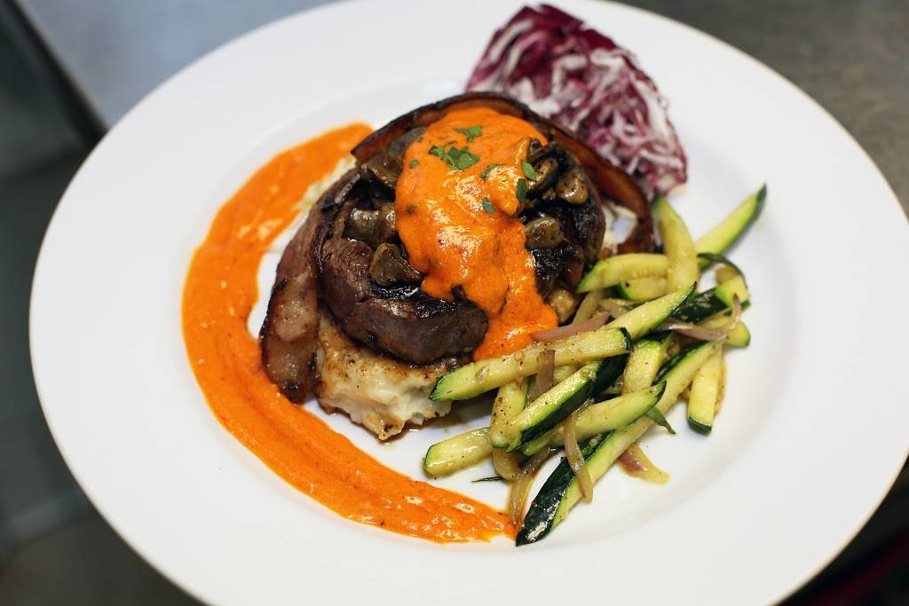 Sugar House Restaurant | restaurant | 226 Oak Ave, Eaton, CO 80615, USA | 9704542210 OR +1 970-454-2210