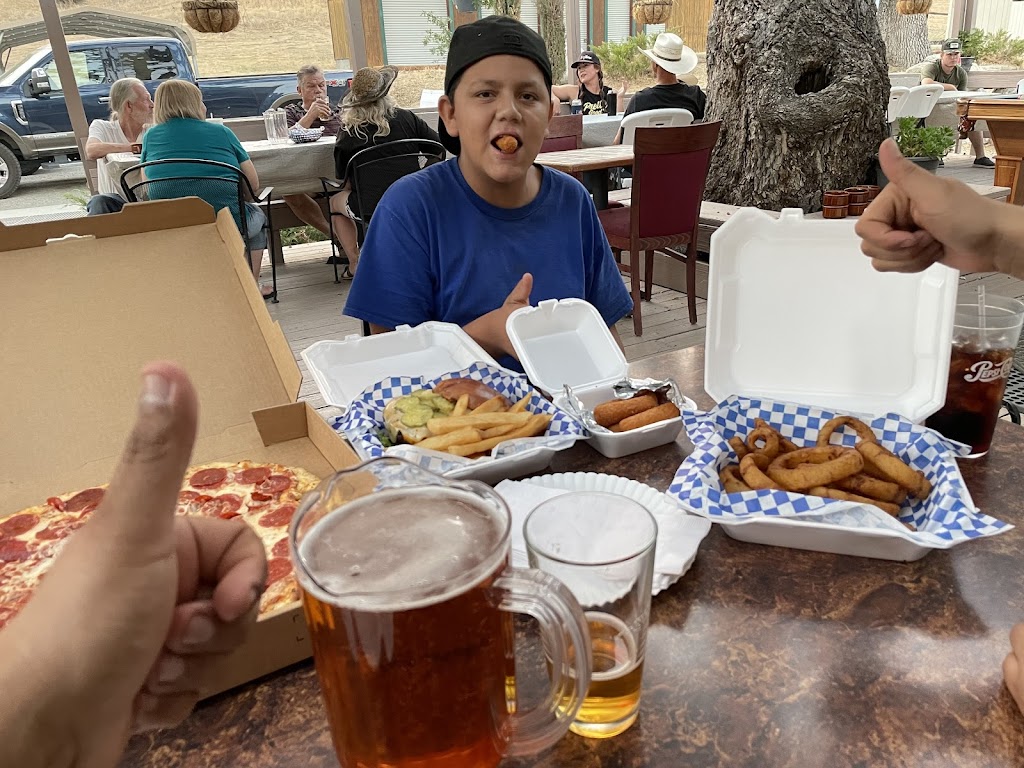Cedar Creek Pizza | restaurant | 12036 CA-155, Glennville, CA 93226, USA | 6615368440 OR +1 661-536-8440