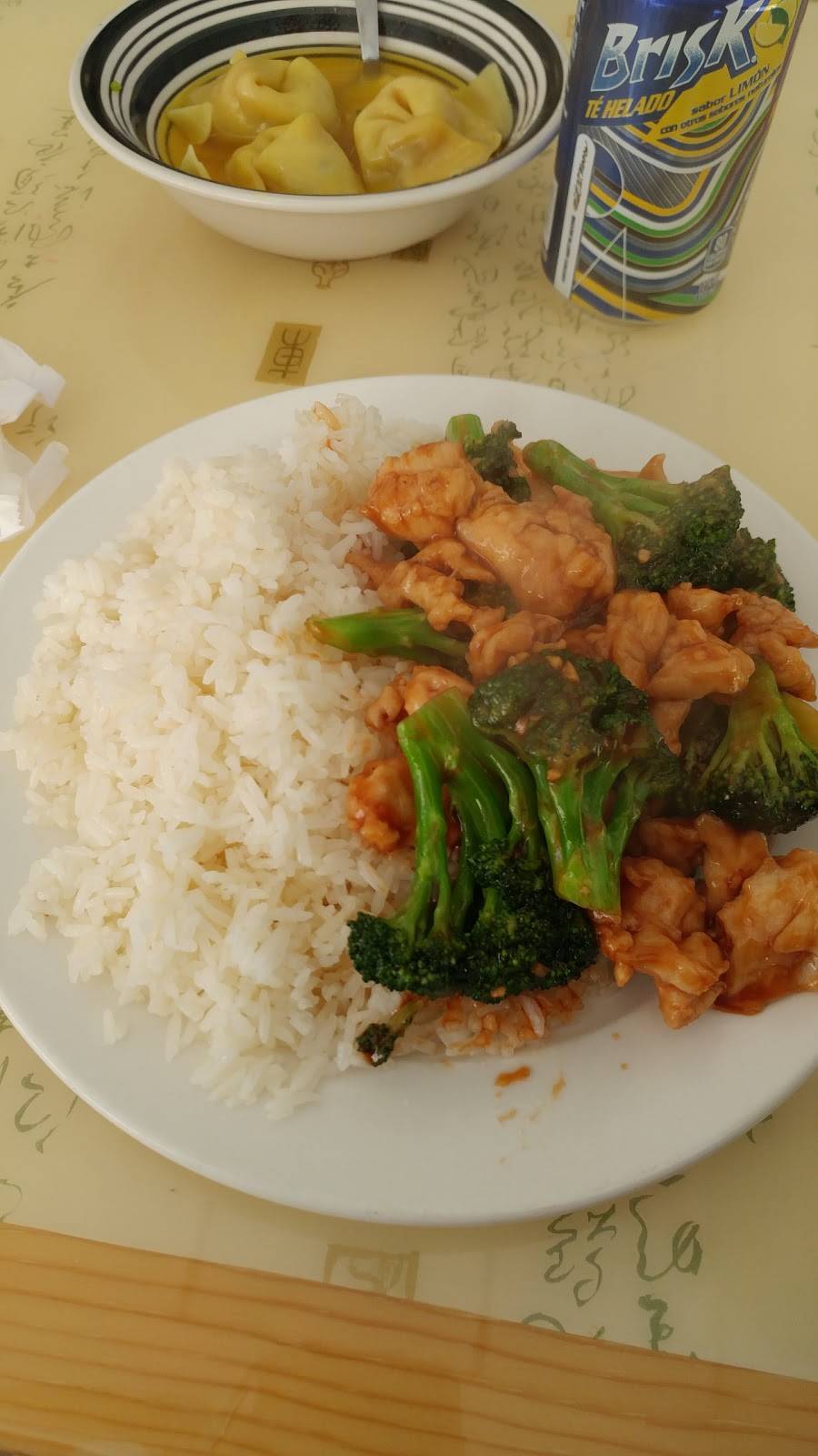 Lucky China | restaurant | 838 Silver Ln, East Hartford, CT 06118, USA | 8605686668 OR +1 860-568-6668