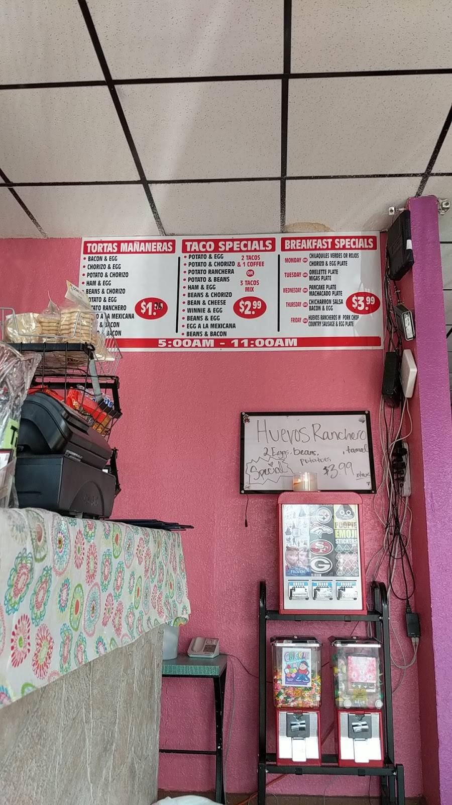 Guerreros Mexican Restaurant | restaurant | 1859 Rigsby Ave, San Antonio, TX 78210, USA | 2103332550 OR +1 210-333-2550