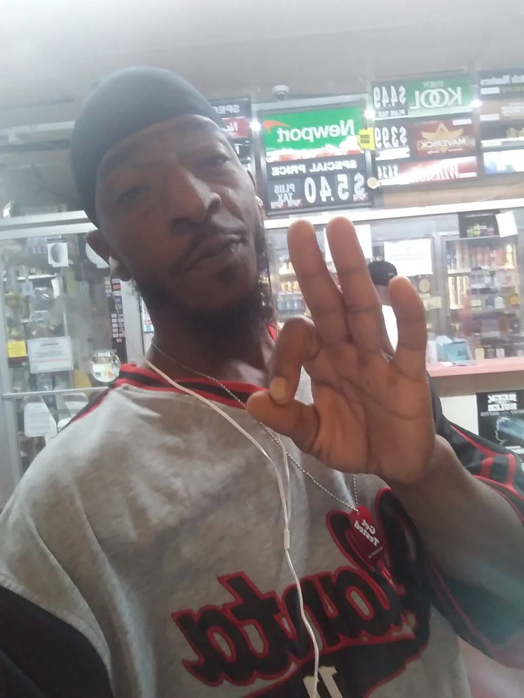 Mr. Bill Westside Wings | restaurant | 683 Cascade Ave SW, Atlanta, GA 30310, USA | 4047532323 OR +1 404-753-2323