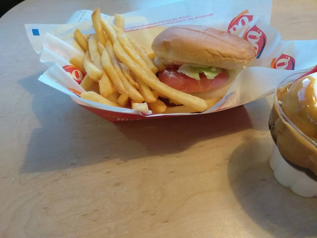 Dairy Queen Grill & Chill | restaurant | 5115 Mudd Tavern Rd, Woodford, VA 22580, USA | 5405823555 OR +1 540-582-3555