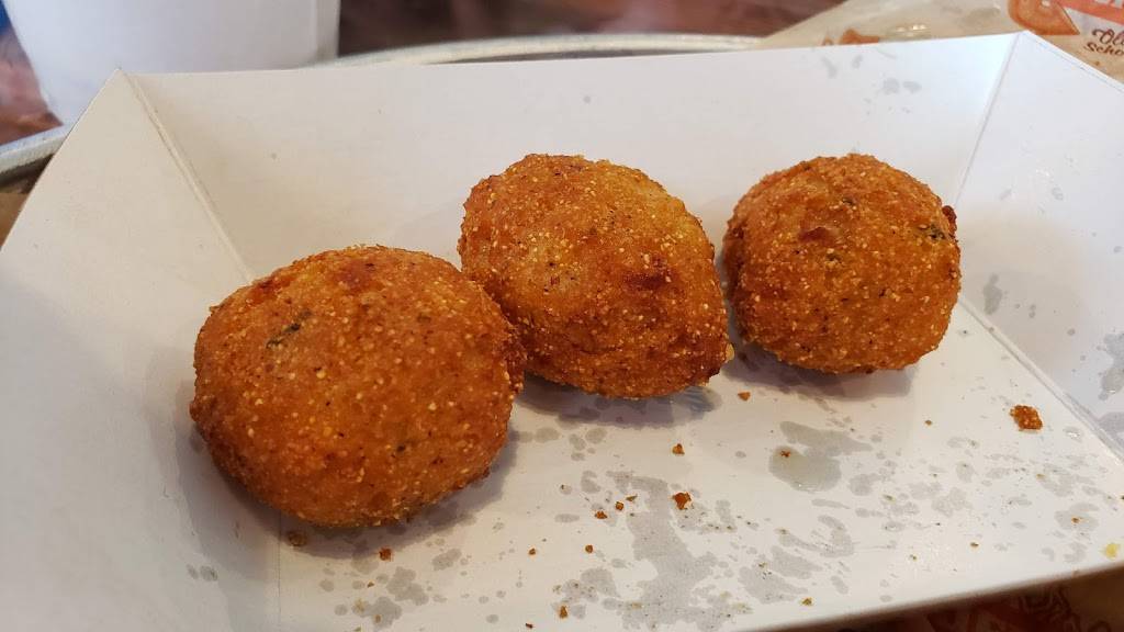 Willie Jewells Old School Bar-B-Q Big Bend | restaurant | 10787 Big Bend Rd, Riverview, FL 33579, USA | 8137413588 OR +1 813-741-3588