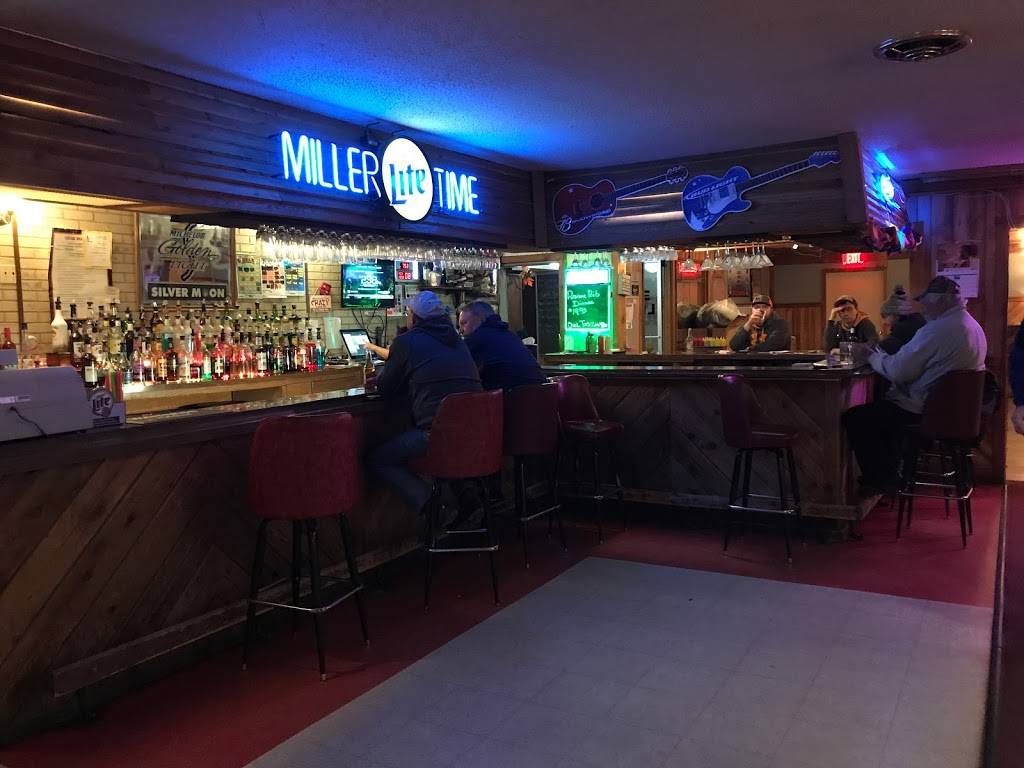 Silvermoon Lounge & Restaurant | restaurant | 1121 W Main St, Perham, MN 56573, USA | 2183463800 OR +1 218-346-3800