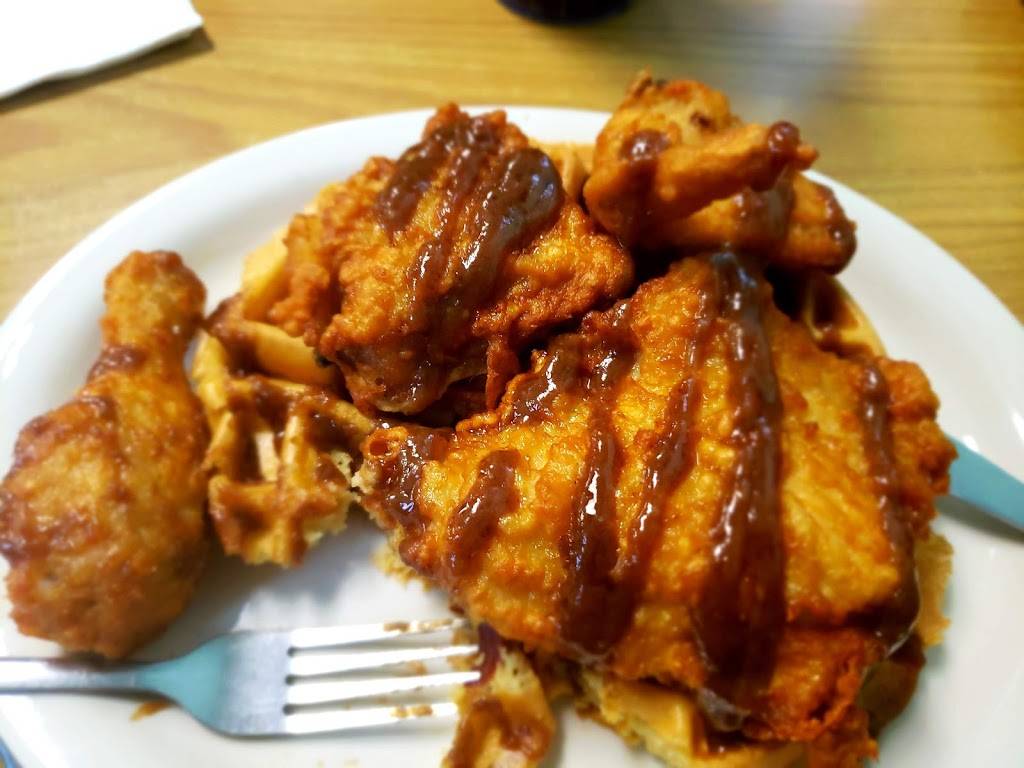 The Bacon Barn | restaurant | 4 Sanborn Rd, Londonderry, NH 03053, USA | 6034340100 OR +1 603-434-0100