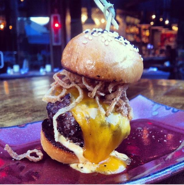 Lulu | night club | 3105 Commodore Plaza, Coconut Grove, FL 33133, USA | 3054475858 OR +1 305-447-5858