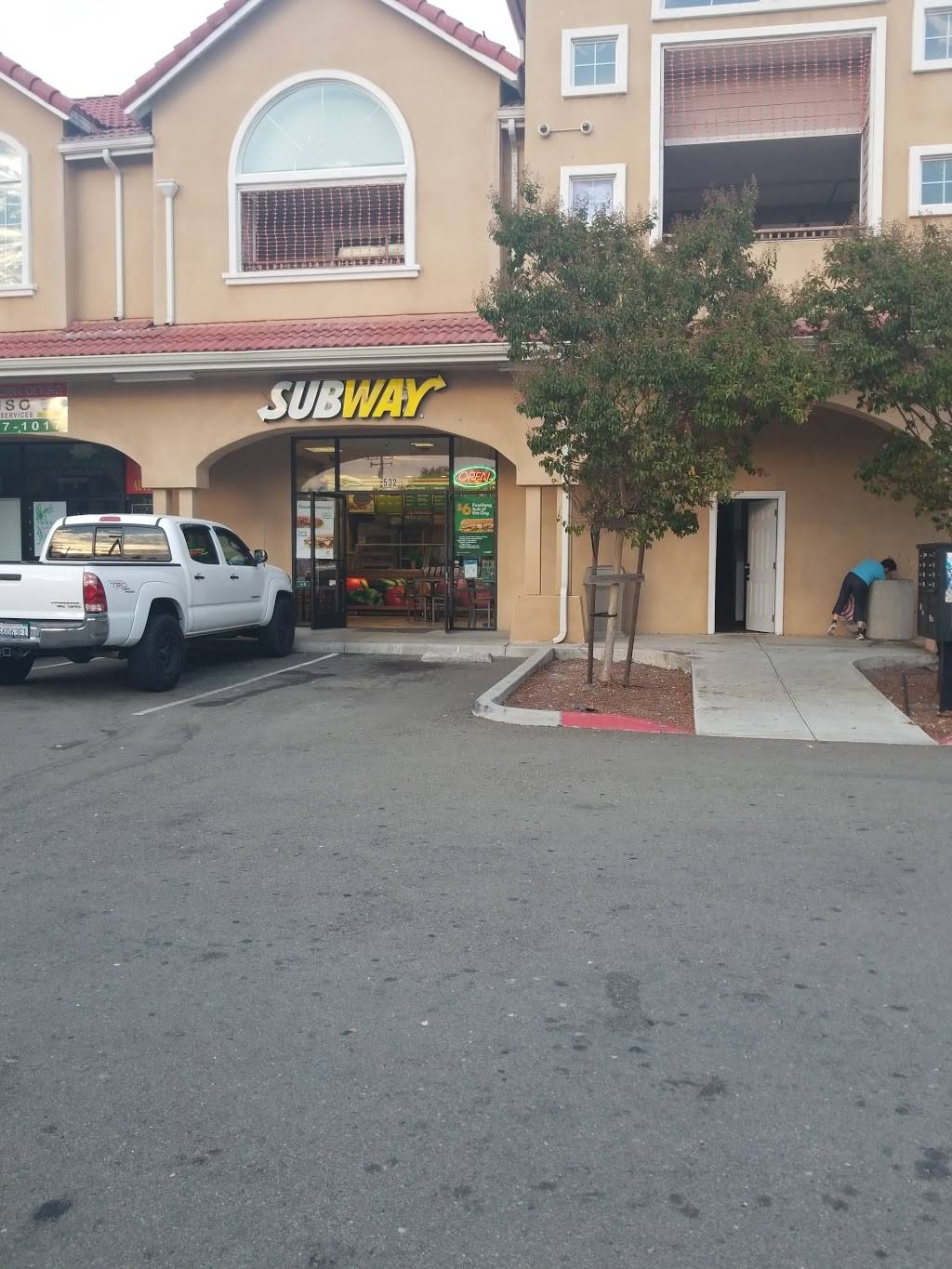 Subway Restaurants | restaurant | 520 W Tennyson Rd, Hayward, CA 94544, USA | 5107827852 OR +1 510-782-7852