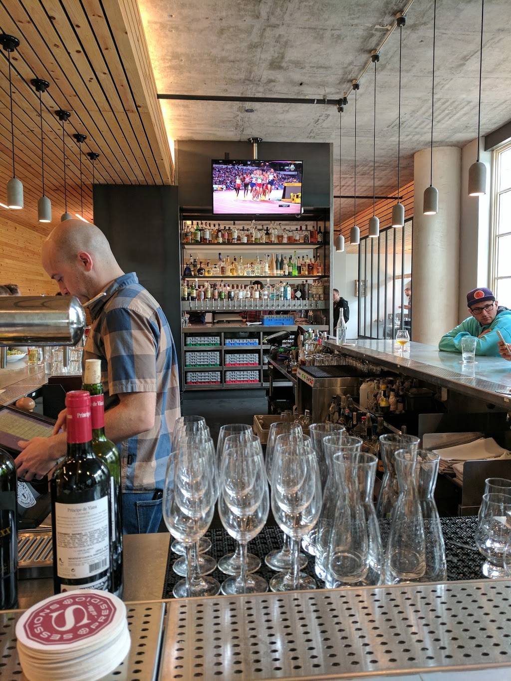 Sessions at the Presidio | restaurant | 1 Letterman Dr #150, San Francisco, CA 94129, USA | 4156559413 OR +1 415-655-9413