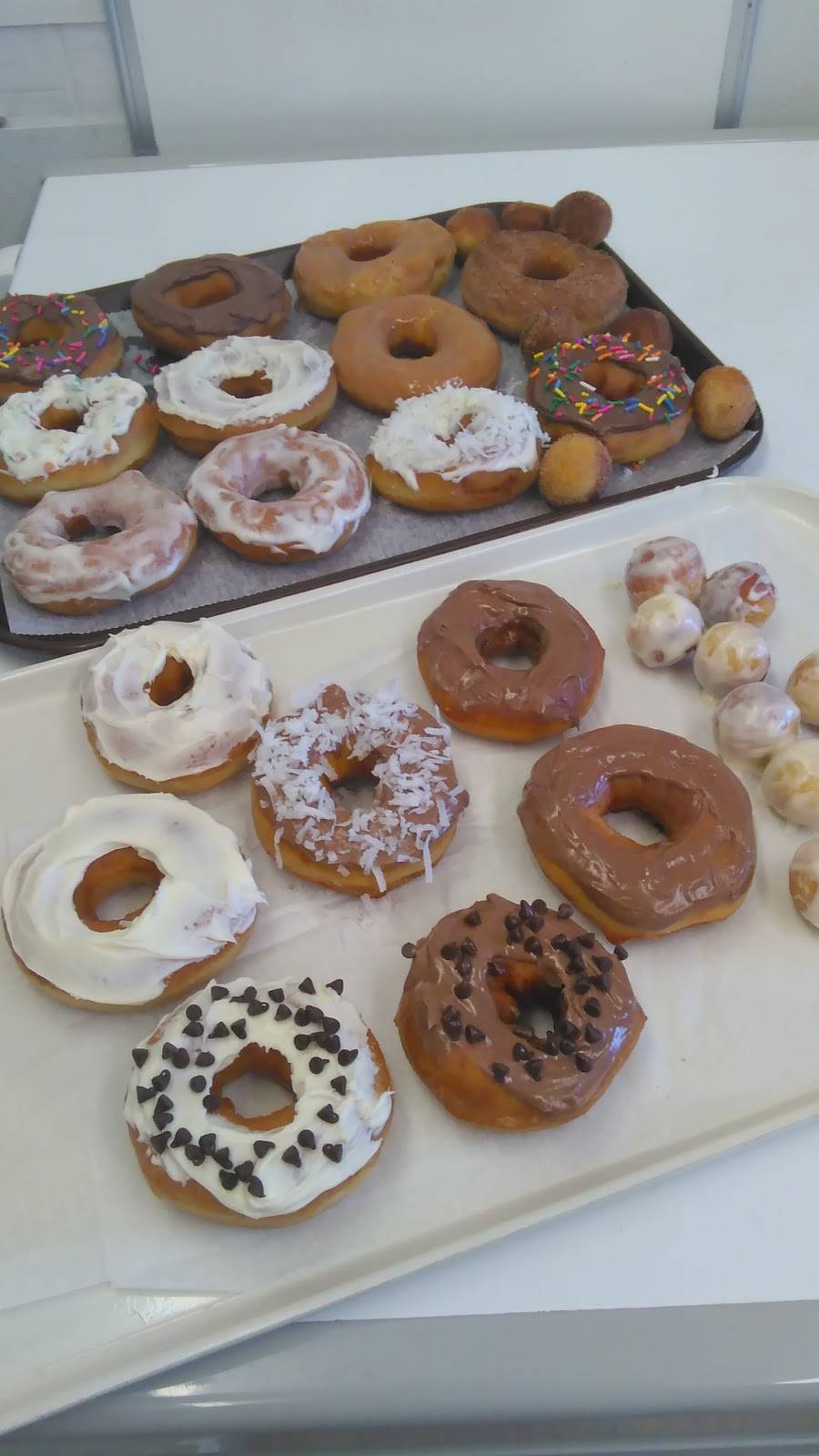 Lake Lorelei Restaurant | restaurant | 586 Lorelei Dr, Fayetteville, OH 45118, USA | 5138754992 OR +1 513-875-4992