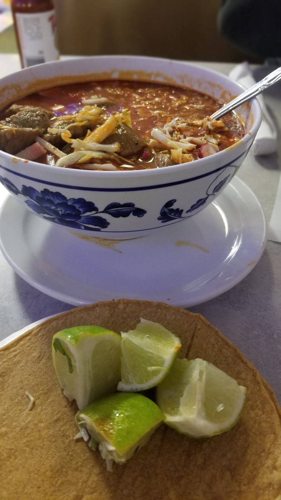 Nayas Taqueria | restaurant | 1835 Pioneer Pkwy E, Springfield, OR 97477, USA | 5417268599 OR +1 541-726-8599