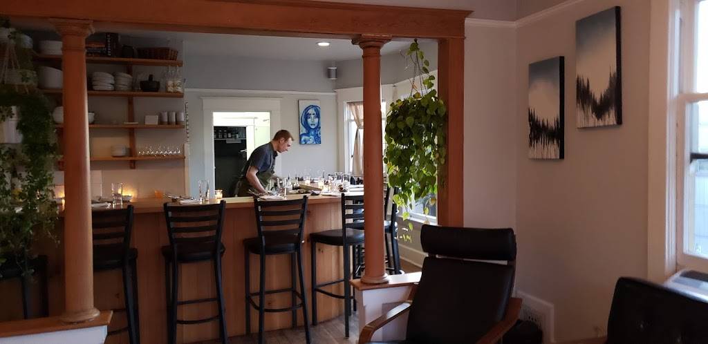 Willow Restaurant | restaurant | 2005 SE 11th Ave, Portland, OR 97214, USA | 9719787641 OR +1 971-978-7641