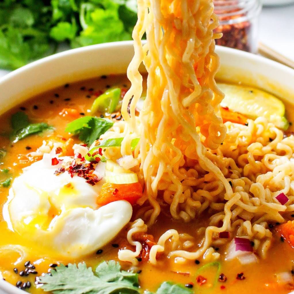 Yummy Asian Noodle | restaurant | 626 N Dixie Fwy, New Smyrna Beach, FL 32168, USA | 3864238355 OR +1 386-423-8355