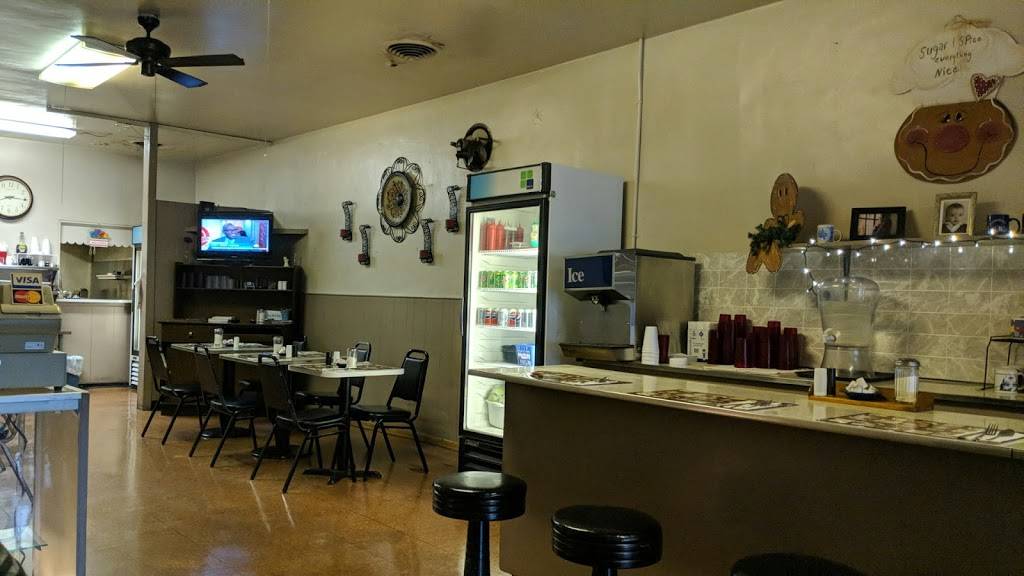 Hometown Restaurant | restaurant | 309 E 4th Ave, Tarentum, PA 15084, USA | 7242260888 OR +1 724-226-0888