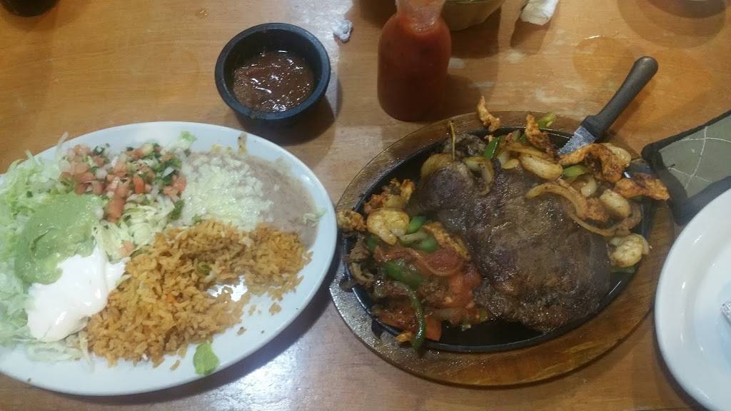 Don Pancho Villa | restaurant | 1052 S Dixon Rd, Kokomo, IN 46902, USA | 7654525211 OR +1 765-452-5211