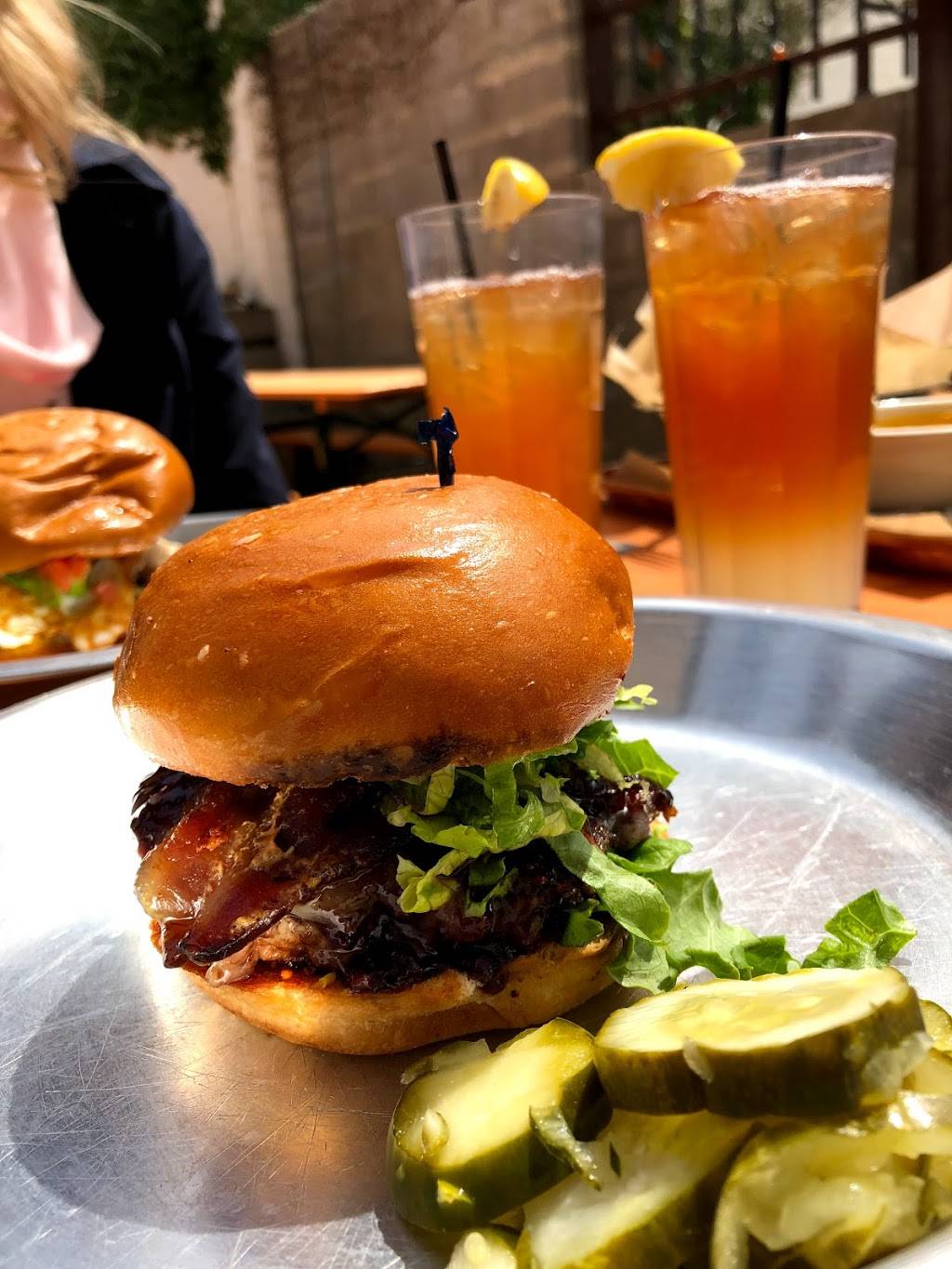 Rodeo Goat | restaurant | 2836 Bledsoe Street &, Ft, Currie St, Fort Worth, TX 76107, USA | 8178774628 OR +1 817-877-4628